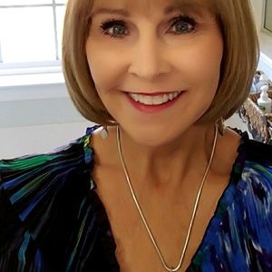 Meet your Posher, Nancy